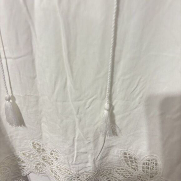 NWT Solitaire Swim White 3/4 Sleeve Lace Trim Cover Up Top Size Medium Embroider - Picture 4 of 6